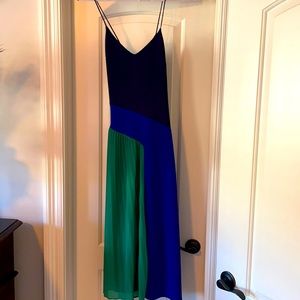 Cushnie for Target size 4 cocktail dress with pleated skirt.